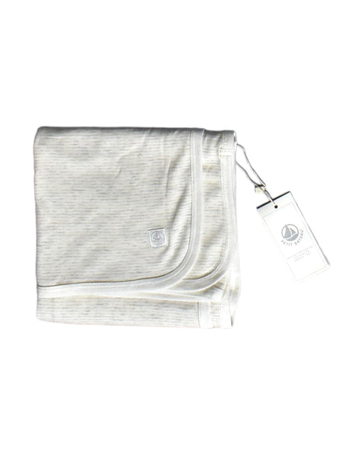 A White Bed Sheets Pillows & Pillowcases from Petit Bateau in size O/S for neutral. (Front View)