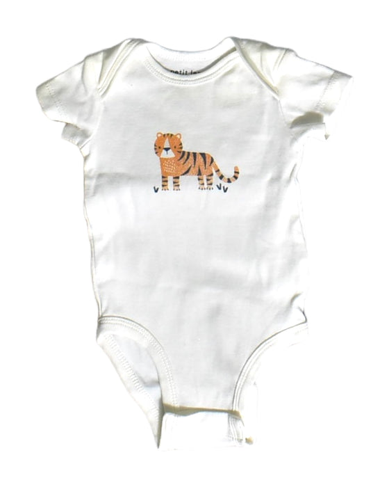 A White Short Sleeve Bodysuits from Petit Lem in size Newborn for boy. (Front View)