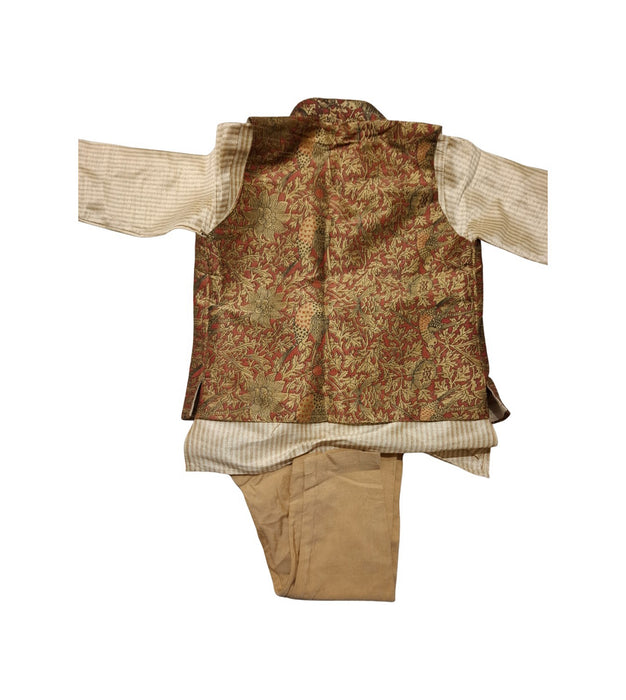 A Beige Pants Sets from Retykle in size 6-12M for boy. (Back View)