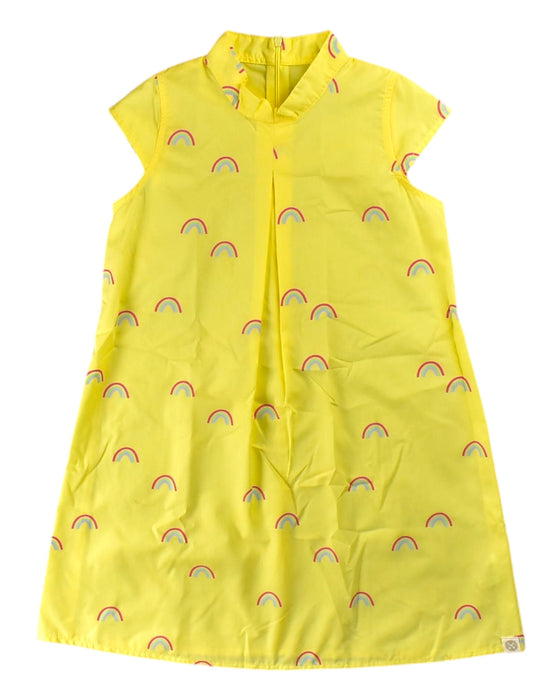 A Yellow Sleeveless Dresses from Le Petit Society in size 10Y for girl. (Front View)