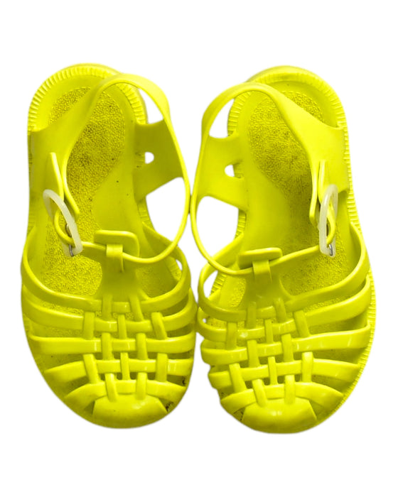 A Green Sandals from Meduse in size 3T for girl. (Back View)