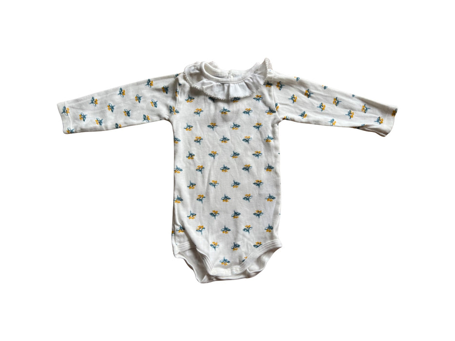 A White Long Sleeve Bodysuits from Petit Bateau in size 3-6M for neutral. (Front View)