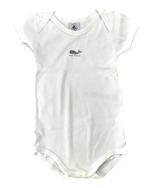 A White Short Sleeve Bodysuits from Petit Bateau in size 6-12M for neutral. (Front View)