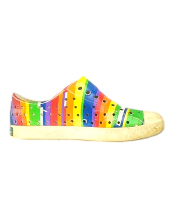 A Multicolour Sneakers from Native Shoes in size 6T for neutral. (Front View)