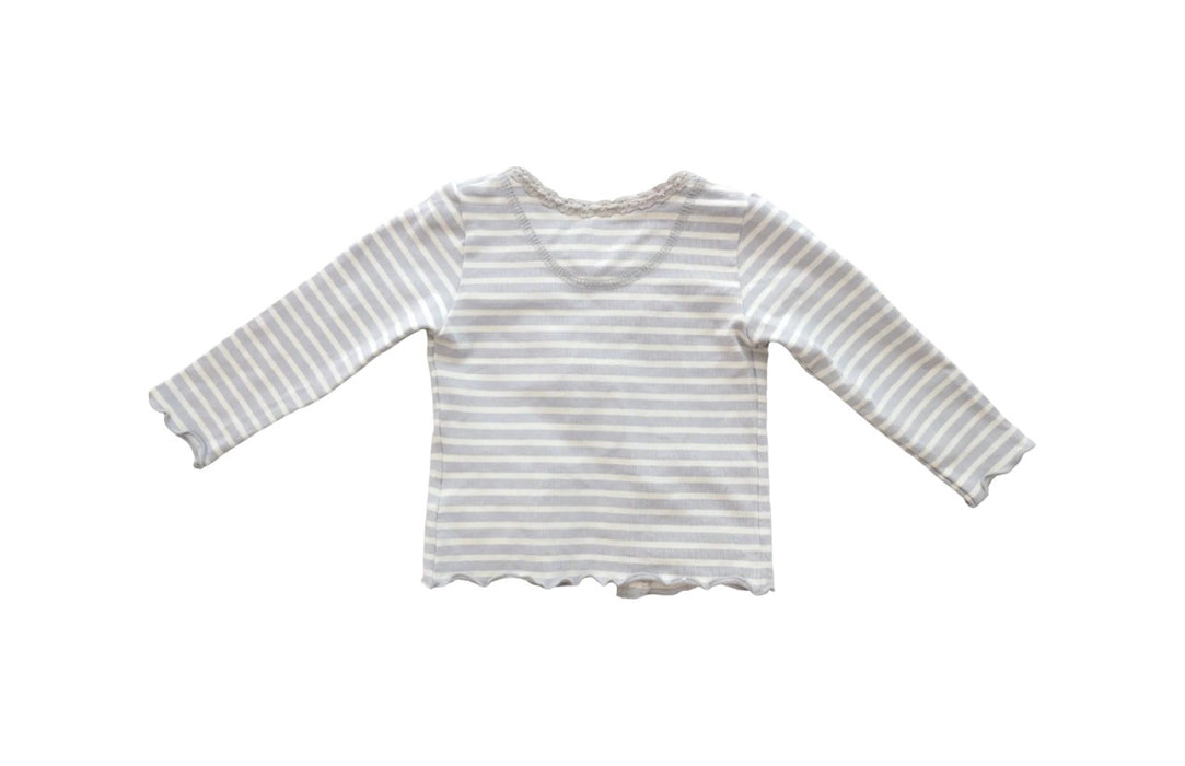 A  Sleeveless Tops from Chateau de Sable in size 6-12M for girl. (Back View)