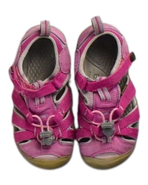 A Pink Sandals from Keen in size 5T for girl. (Front View)