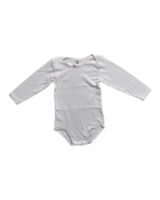 A White Long Sleeve Bodysuits from Petit Bateau in size 3T for neutral. (Front View)