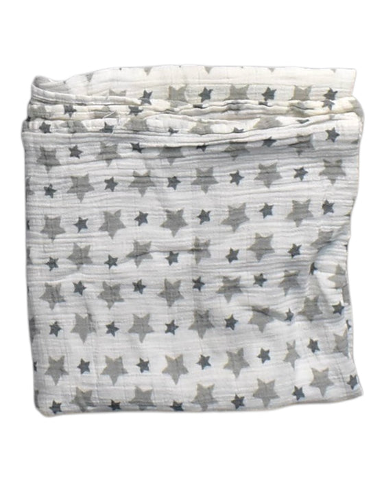 A White Swaddles from Aden & Anais in size O/S for neutral. (Front View)