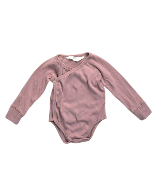 A Pink Long Sleeve Bodysuits from SUSUKOSHI  in size 3-6M for neutral. (Front View)