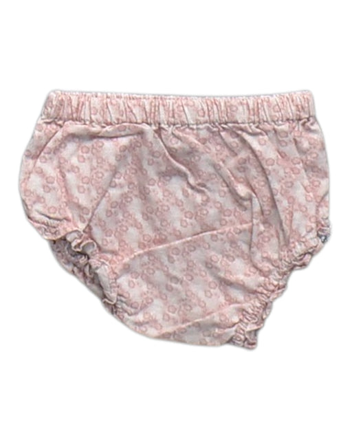 A Pink Bloomers from dulces in size 6-12M for neutral. (Front View)