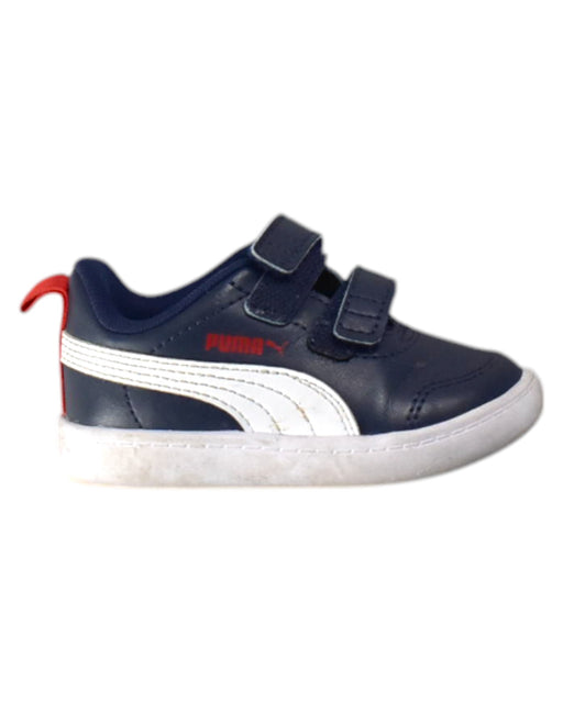 A Navy Sneakers from Puma in size 12-18M for boy. (Front View)