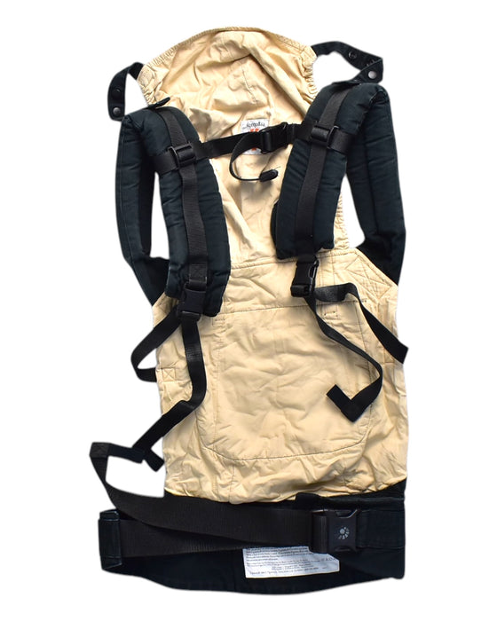 A Black Baby Carriers from Ergobaby in size O/S for neutral. (Back View)