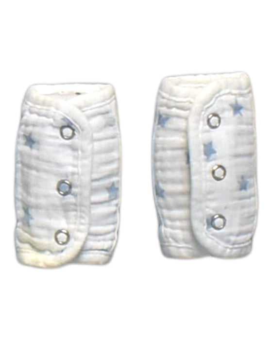 A White Safety Blankets from Aden & Anais in size O/S for neutral. (Back View)