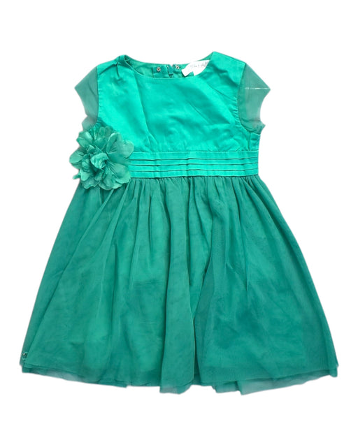 A Green Sleeveless Dresses from Chateau de Sable in size 4T for girl. (Front View)