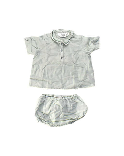 A Green Shorts Sets from Bonpoint in size 12-18M for boy. (Front View)