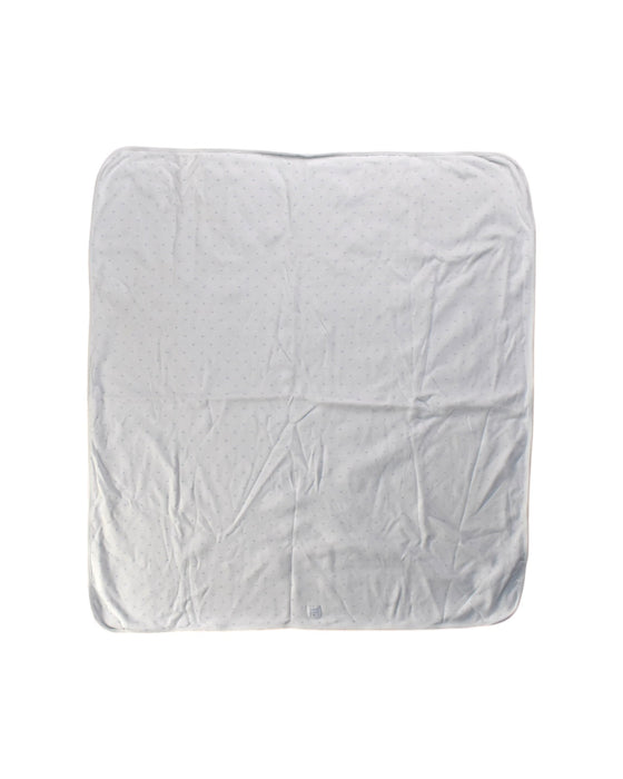 A White Blankets from Jacadi in size O/S for neutral. (Front View)