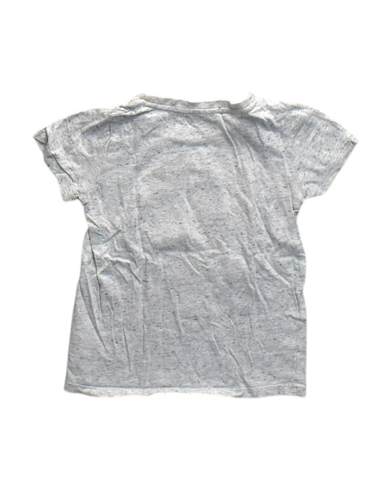 A Grey Short Sleeve T Shirts from Seed in size 5T for neutral. (Back View)