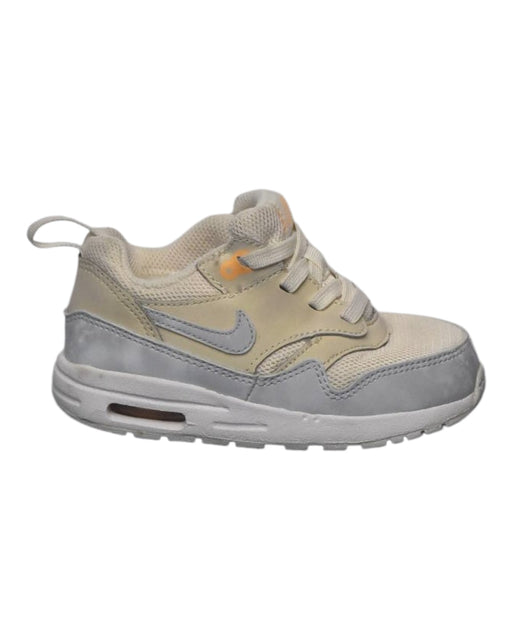 A Beige Sneakers from Nike in size 18-24M for girl. (Front View)