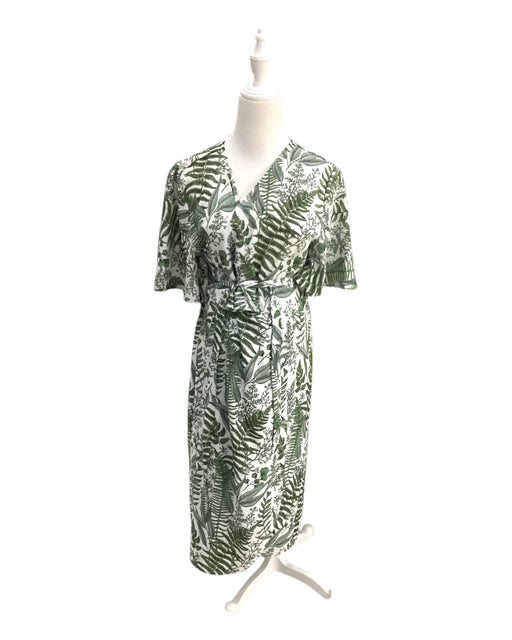 A Green Long Sleeve Dresses from Dear in size Maternity-XL for maternity. (Front View)