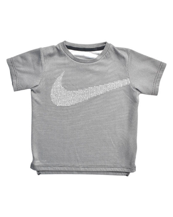 A Grey Short Sleeve T Shirts from Nike in size 5T for boy. (Front View)
