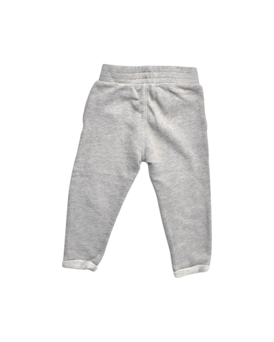 A Grey Sweatpants from Roxy in size 2T for girl. (Back View)