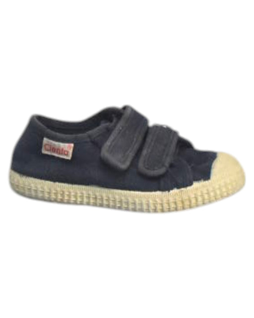 A Navy Sneakers from Cienta in size 18-24M for girl. (Front View)