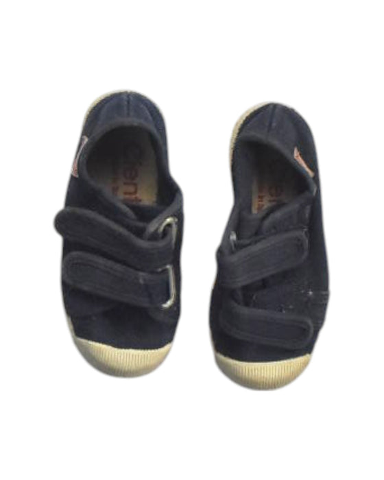 A Navy Sneakers from Cienta in size 18-24M for girl. (Back View)