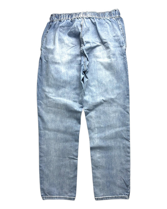 A Blue Jeans from Ripe in size Maternity-L for maternity. (Back View)