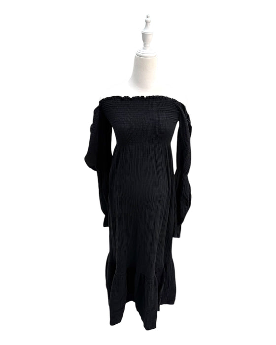 A Black Long Sleeve Dresses from Nothing Fits But in size Maternity-M for maternity. (Front View)