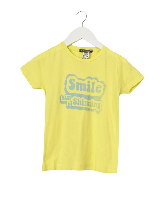 A Yellow Short Sleeve T Shirts from Bonpoint in size 3T for boy. (Front View)