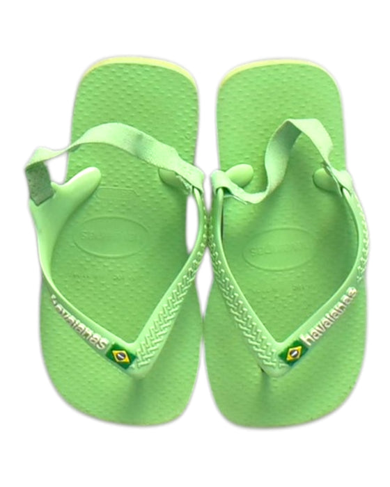 A Green Flip Flops from Havaianas in size 5T for neutral. (Back View)