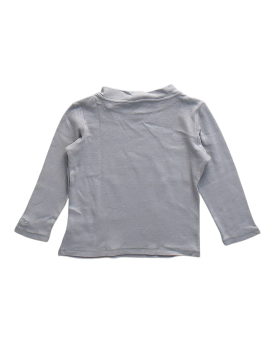 A Grey Long Sleeve Tops from Chateau de Sable in size 4T for neutral. (Back View)