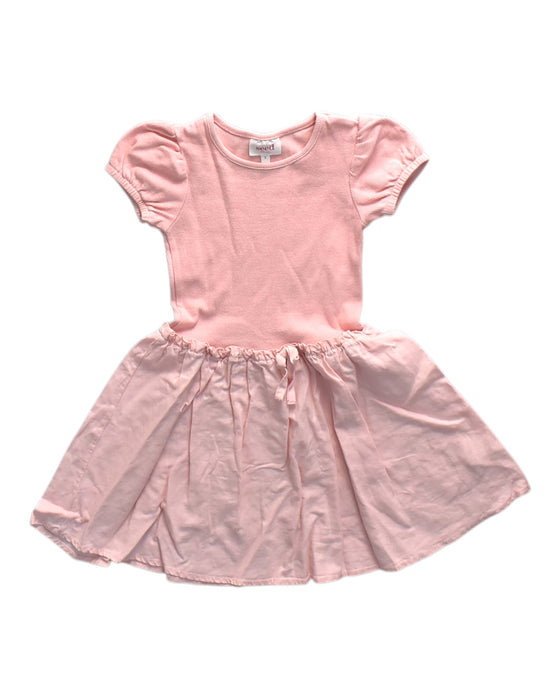 A Pink Short Sleeve Dresses from Seed in size 5T for girl. (Front View)