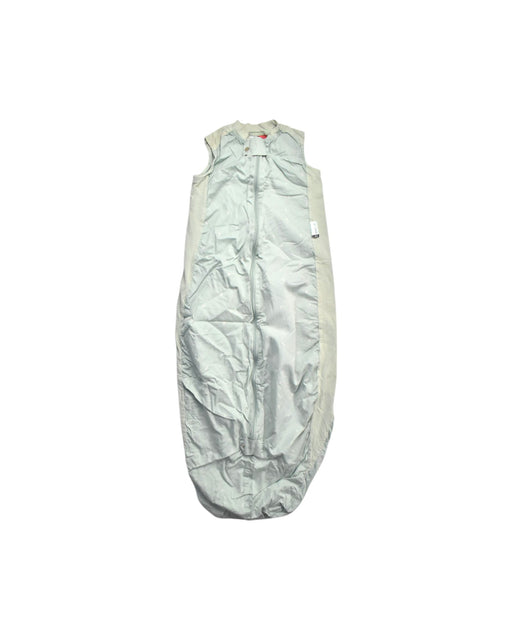 A White Sleepsacs from ErgoPouch in size 0-3M for neutral. (Front View)