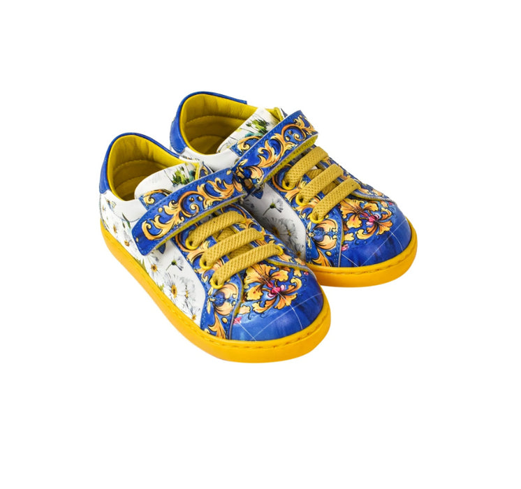 A Yellow Sneakers from Dolce & Gabbana in size 18-24M for girl. (Front View)