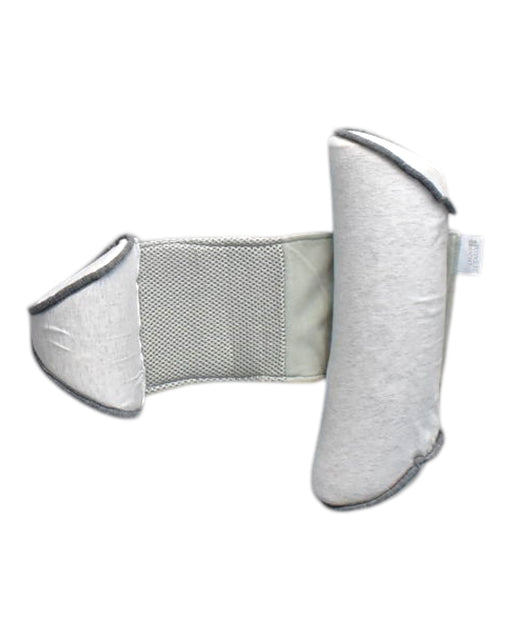 A Grey Safety Blankets from Candide in size Newborn for neutral. (Front View)