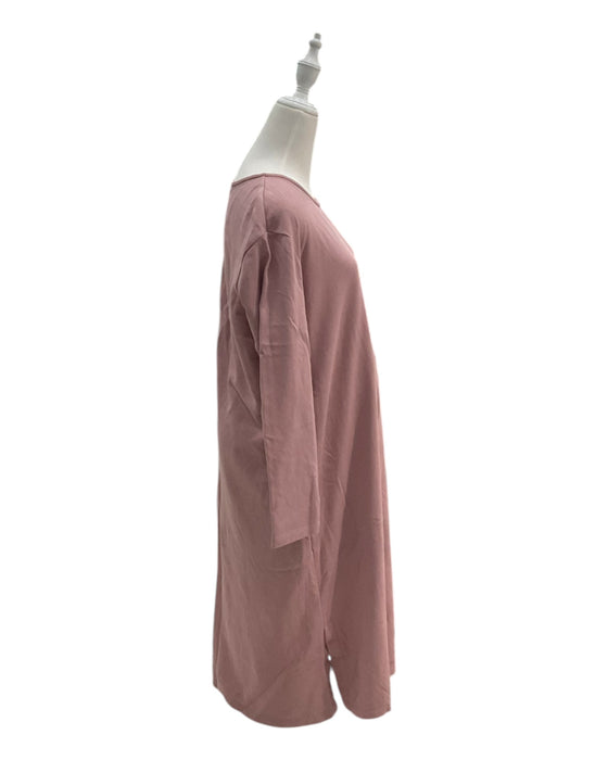 A Pink Long Sleeve Dresses from Konny in size Maternity-M for maternity. (Back View)