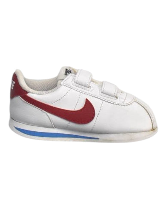A White Sneakers from Nike in size 3T for neutral. (Front View)
