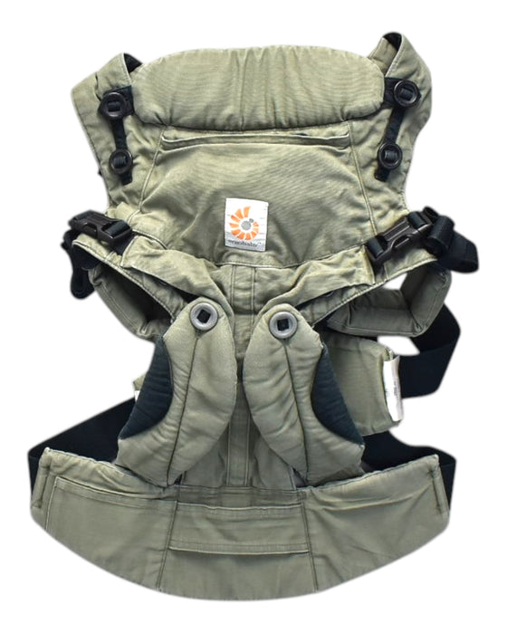 A Green Baby Carriers from Ergobaby in size O/S for neutral. (Front View)