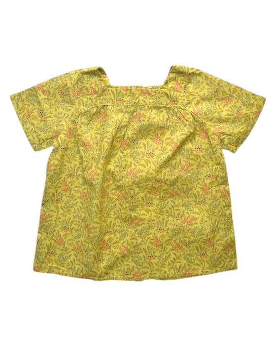 A Yellow Short Sleeve Tops from Bonton in size 3T for girl. (Front View)