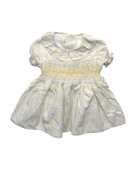 A White Short Sleeve Dresses from La Coqueta in size 3T for girl. (Front View)