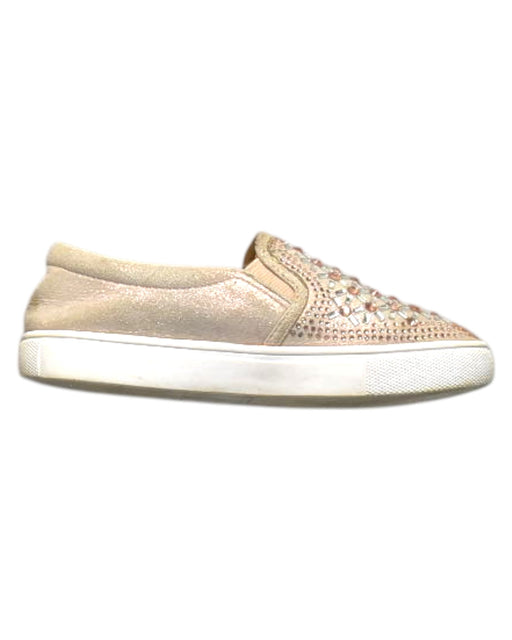 A Beige Slip Ons from Elisa Litz in size 5T for girl. (Front View)