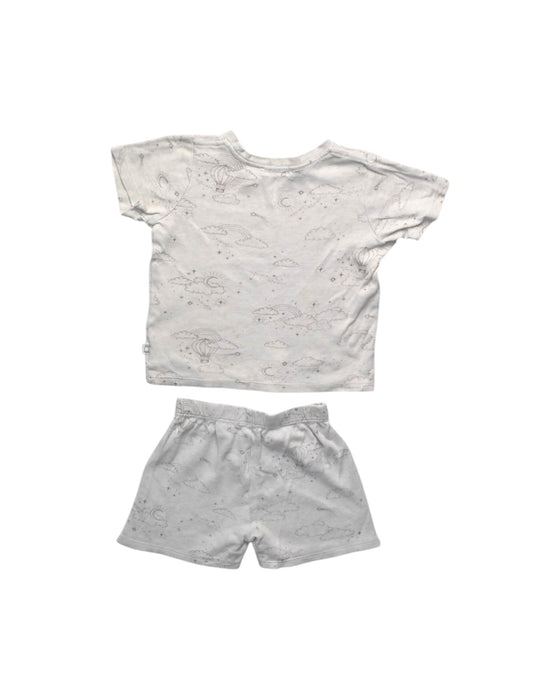 A White Shorts Sets from Purebaby in size 3T for boy. (Back View)