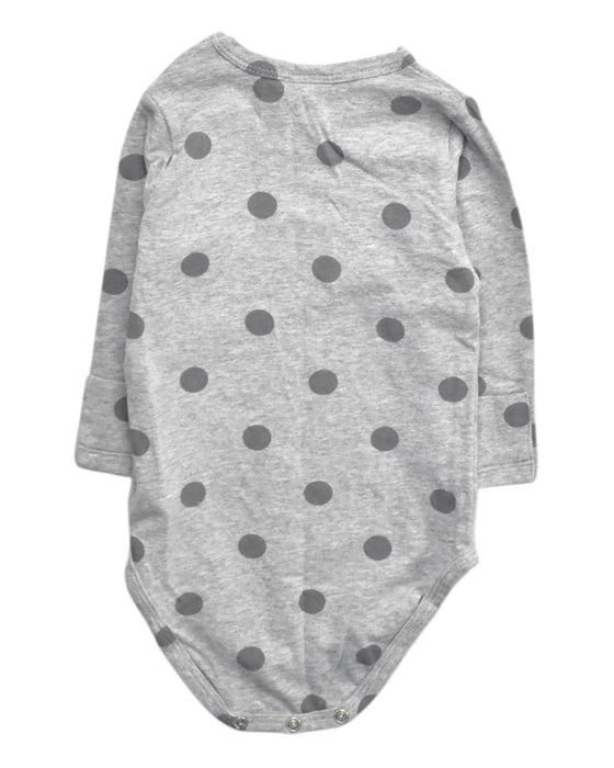 A Grey Long Sleeve Bodysuits from Seed in size 3-6M for neutral. (Back View)