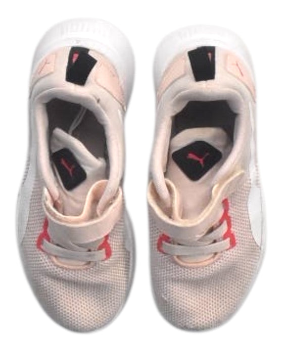 A Beige Sneakers from Puma in size 7Y for girl. (Back View)