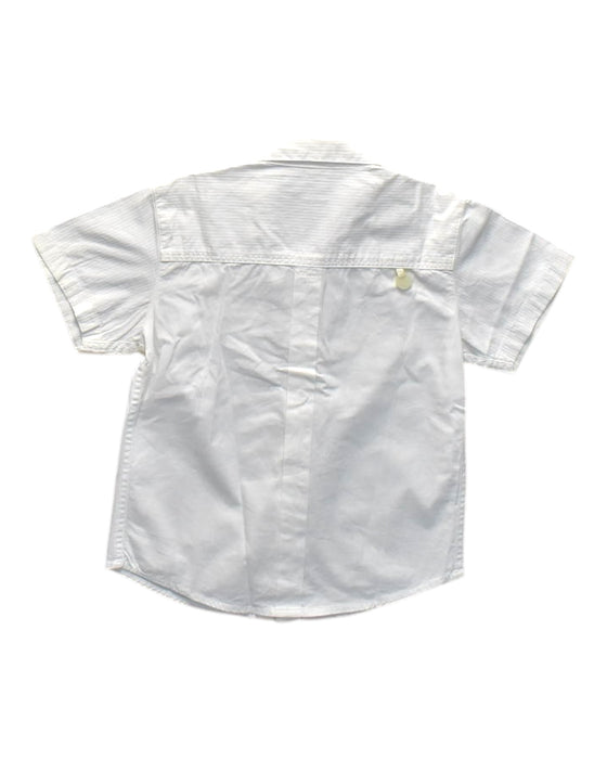 A White Short Sleeve Shirts from Trudy & Teddy in size 4T for boy. (Back View)