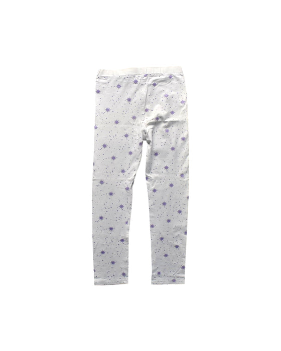 A White Leggings from Le Petit Society in size 10Y for girl. (Back View)