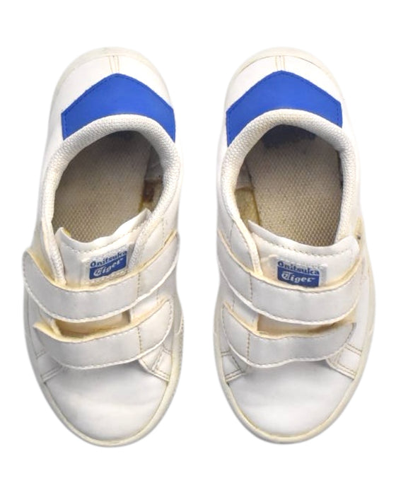 A White Sneakers from Onitsuka Tiger in size 6T for neutral. (Back View)
