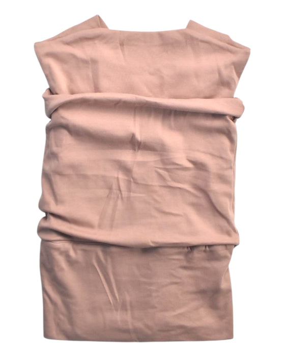 A Peach Maternity Support from Mama Hangs in size S for maternity. (Back View)