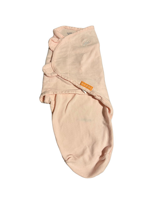 A Pink Swaddles from Swaddle Me in size S for girl. (Front View)